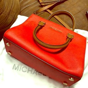 Michael Kors purse